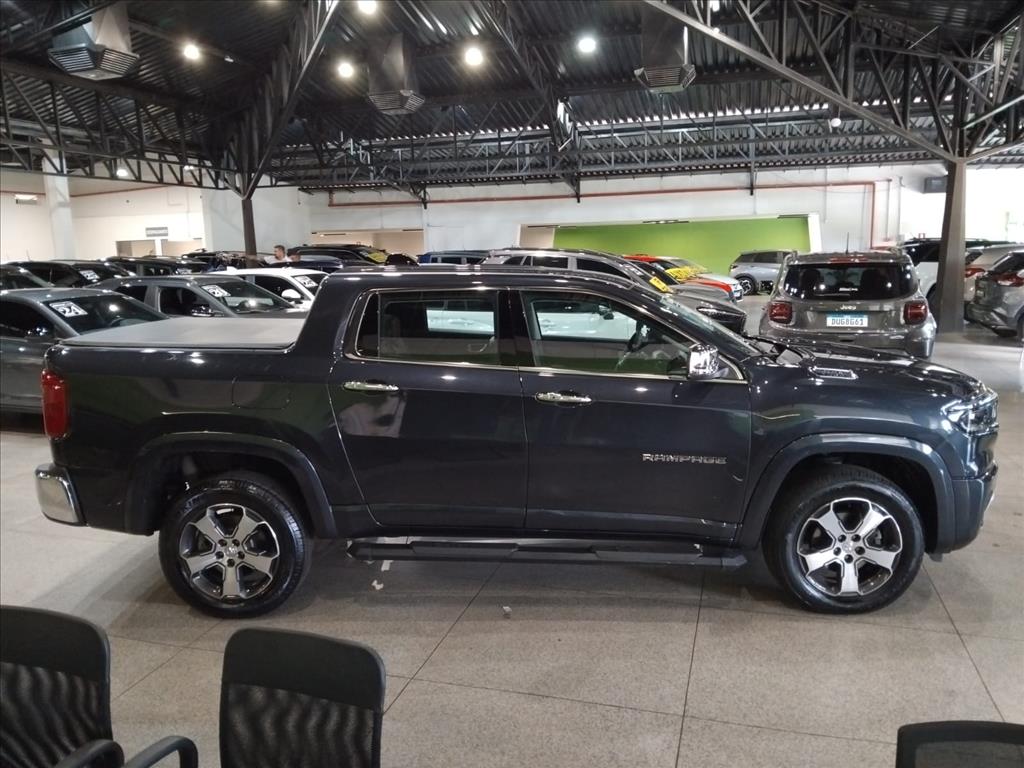 RAMPAGE 2.0 TURBO DIESEL LARAMIE 4X4 AUTOMÁTICO3