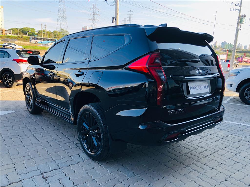 PAJERO SPORT 2.4 16V MIVEC TURBO DIESEL LEGEND BLACK AWD AUTOMÁTICO5