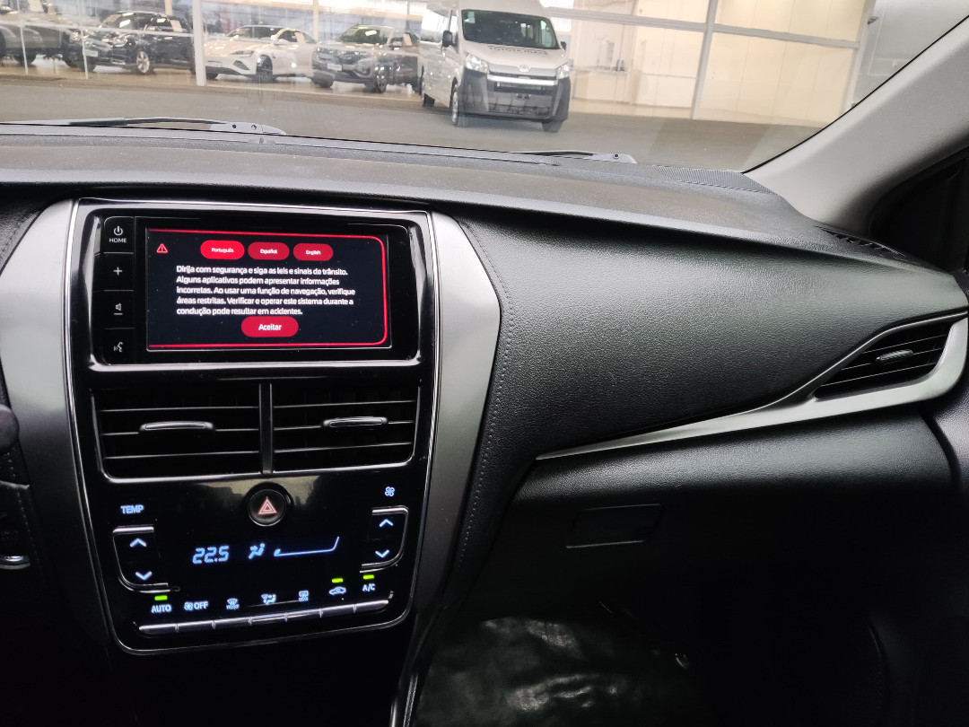 YARIS 1.5 16V FLEX XL MULTIDRIVE