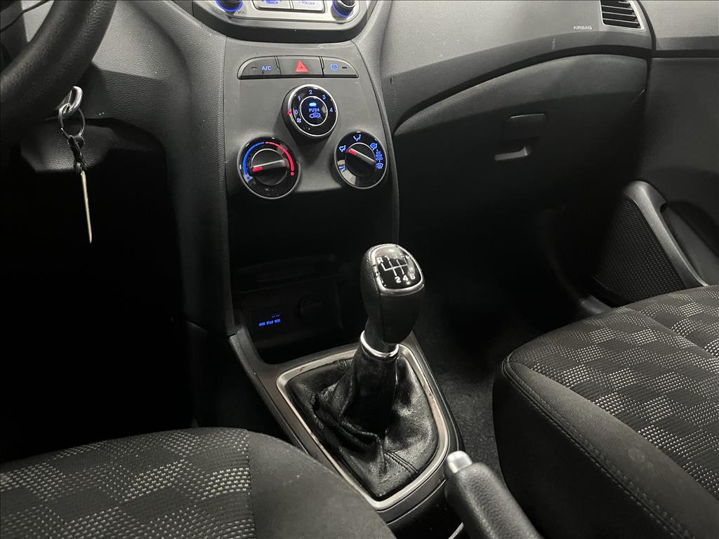 HB20 1.6 COMFORT PLUS 16V FLEX 4P MANUAL16