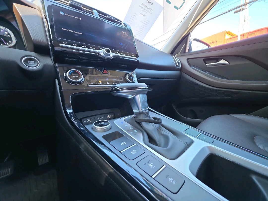 Hyundai-CRETA-1.0 TGDI FLEX PLATINUM AUTOMÁTICO