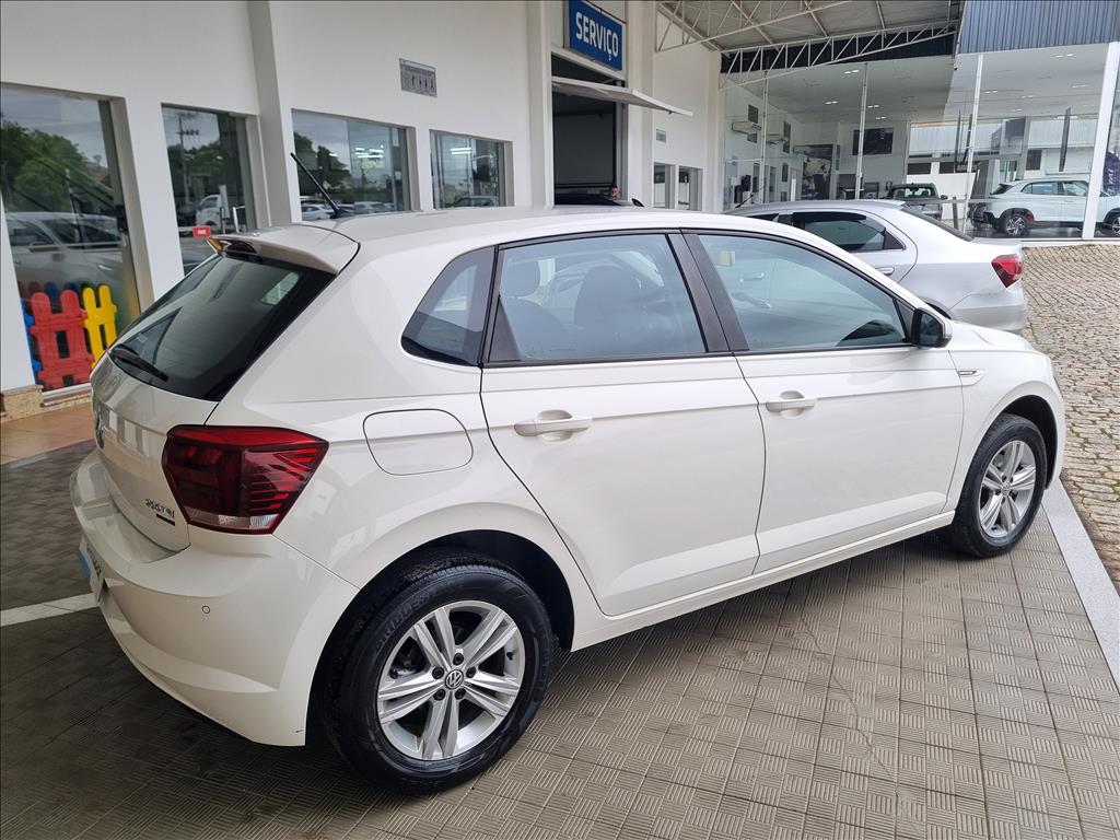 POLO 1.0 200 TSI COMFORTLINE AUTOMÁTICO3
