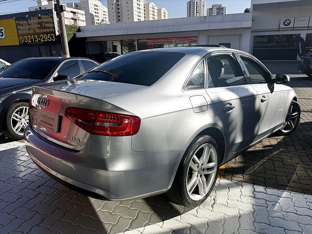 Audi A4 - 1.8 TFSI AMBIENTE GASOLINA 4P MULTITRONIC