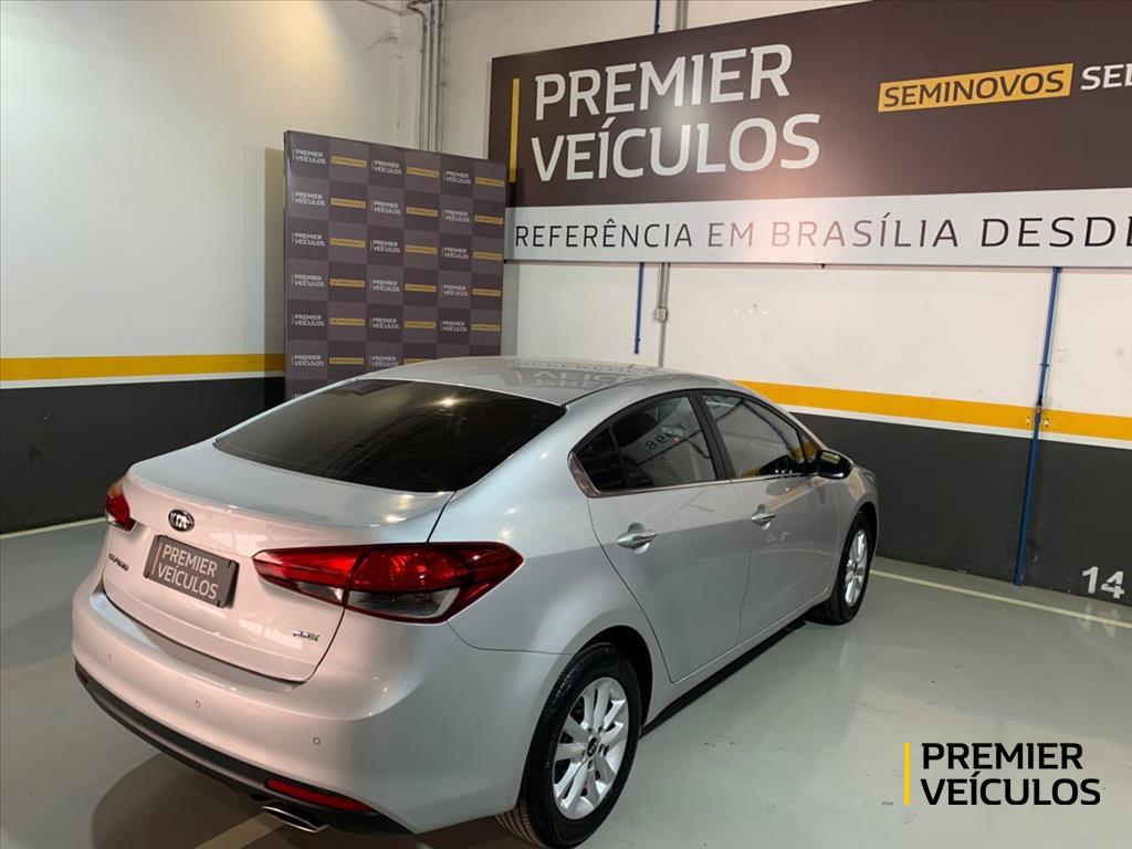 CERATO 1.6 SX 16V FLEX 4P AUTOMÁTICO9