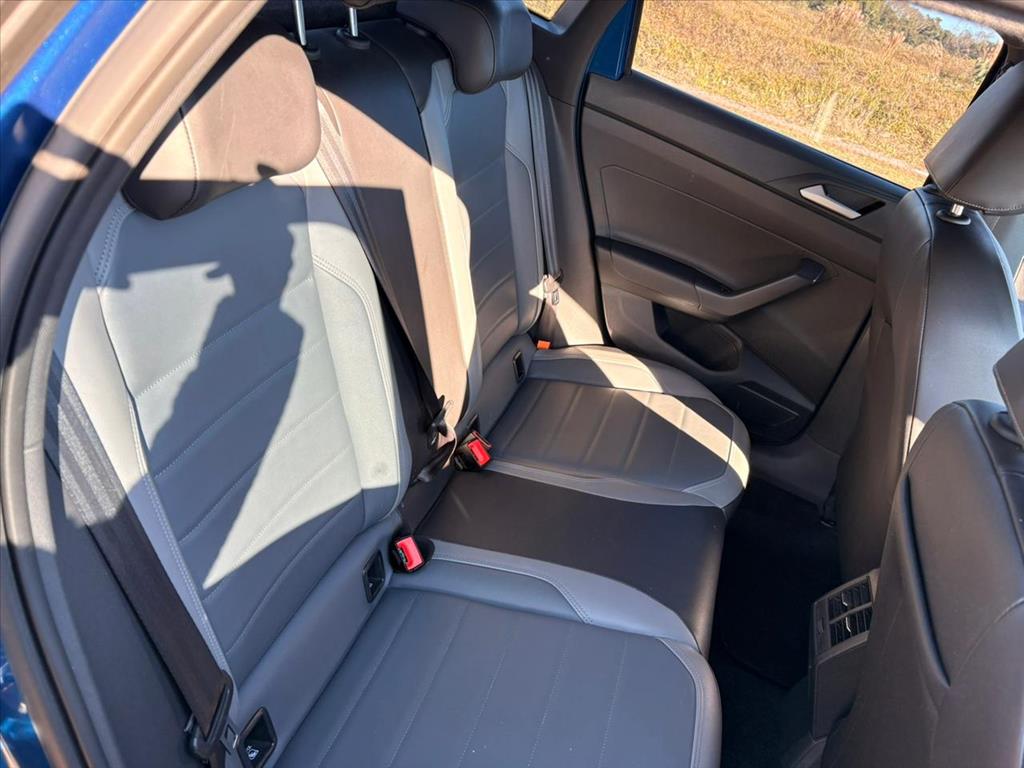 Volkswagen-NIVUS-1.0 200 TSI TOTAL FLEX HIGHLINE AUTOMÁTICO