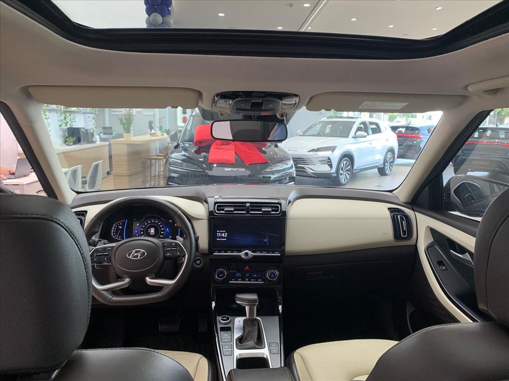 CRETA 2.0 FLEX ULTIMATE AUTOMÁTICO10