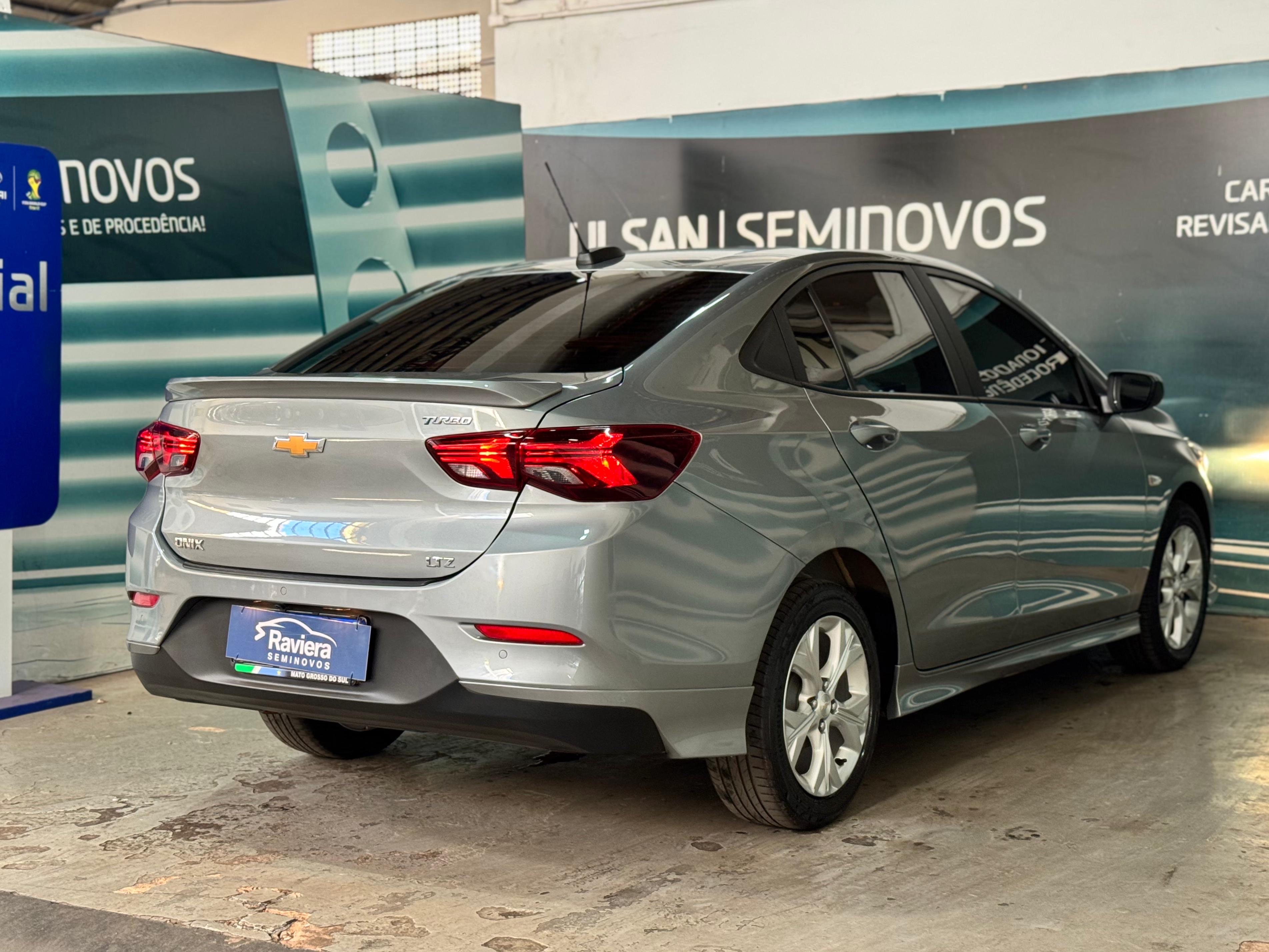 GM - Chevrolet-ONIX PLUS-1.0 TURBO FLEX LTZ AUTOMÁTICO