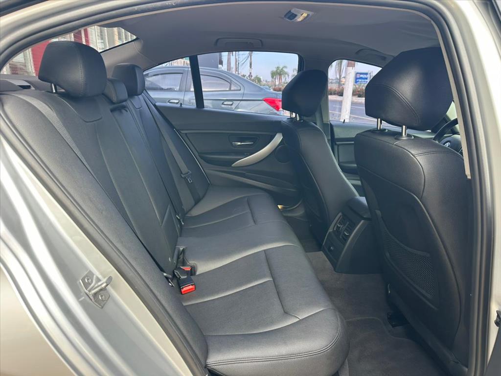 320i 2.0 16V TURBO ACTIVE FLEX 4P AUTOMÁTICO13