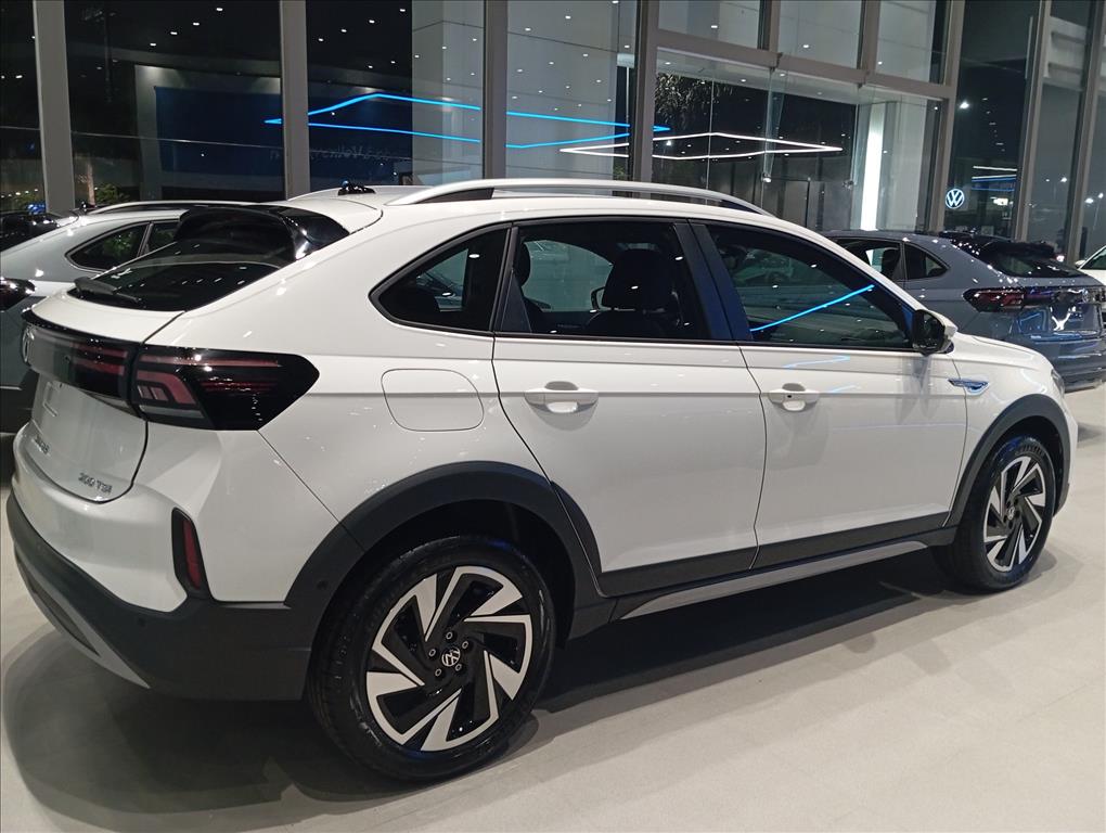 NIVUS 1.0 200 TSI TOTAL FLEX HIGHLINE AUTOMÁTICO4