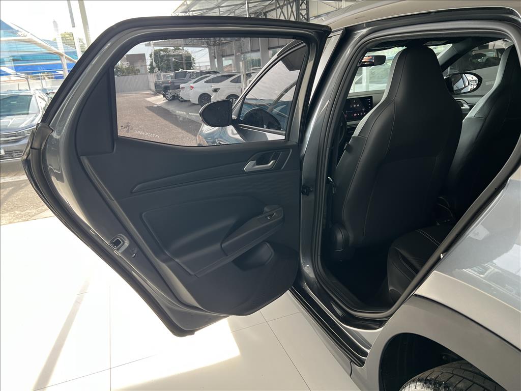 TERA 1.0 170 TSI HIGH AUTOMÁTICO16