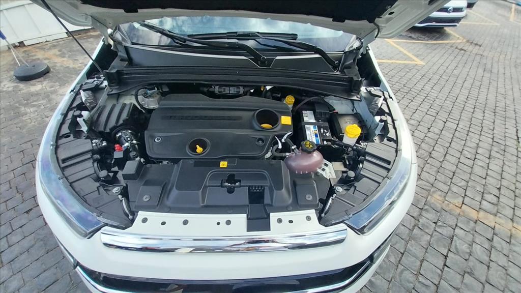 TORO 2.0 16V TURBO DIESEL FREEDOM 4WD AT9