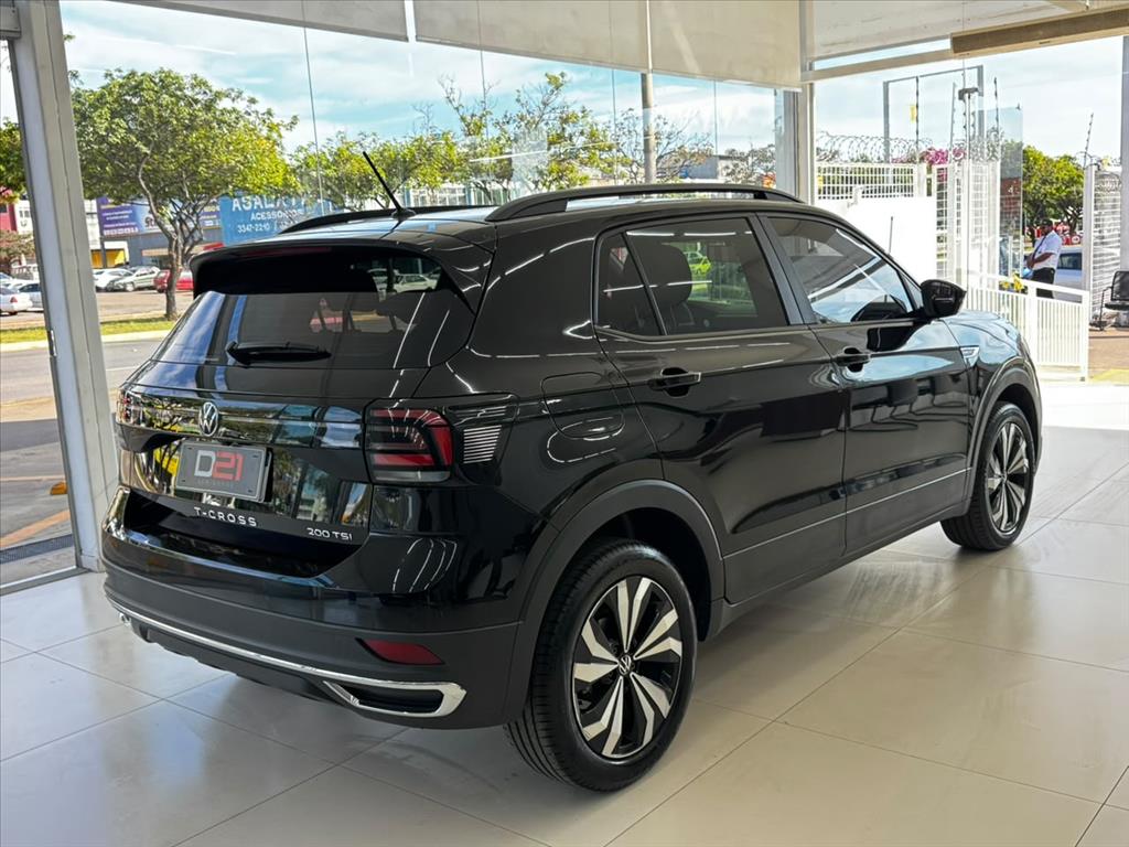 Volkswagen-T-CROSS-1.0 200 TSI TOTAL FLEX COMFORTLINE AUTOMÁTICO