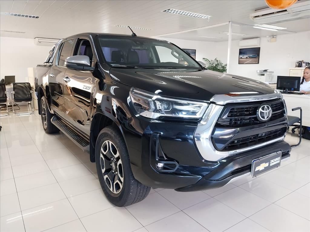 HILUX 2.8 D-4D TURBO DIESEL CD SRX 4X4 AUTOMÁTICO