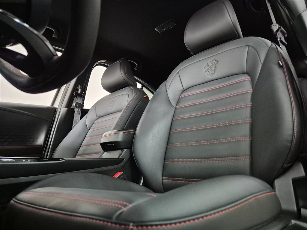 Fiat-FASTBACK-1.3 TURBO 270 FLEX ABARTH AT6
