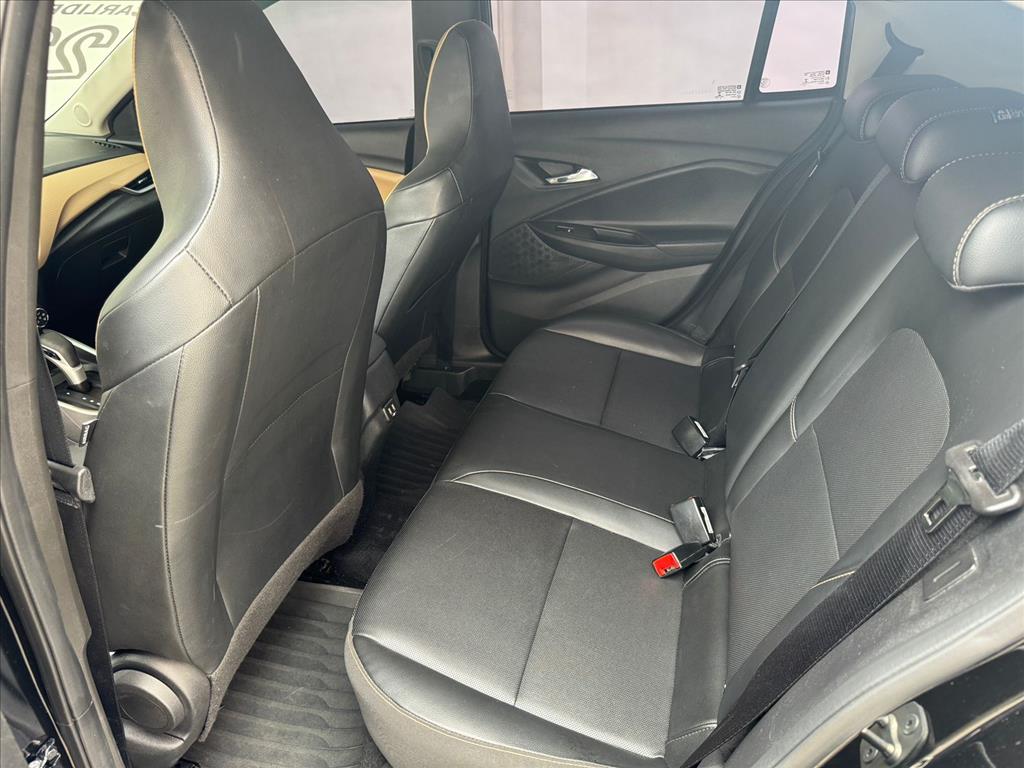 ONIX 1.0 TURBO FLEX PREMIER AUTOMÁTICO8