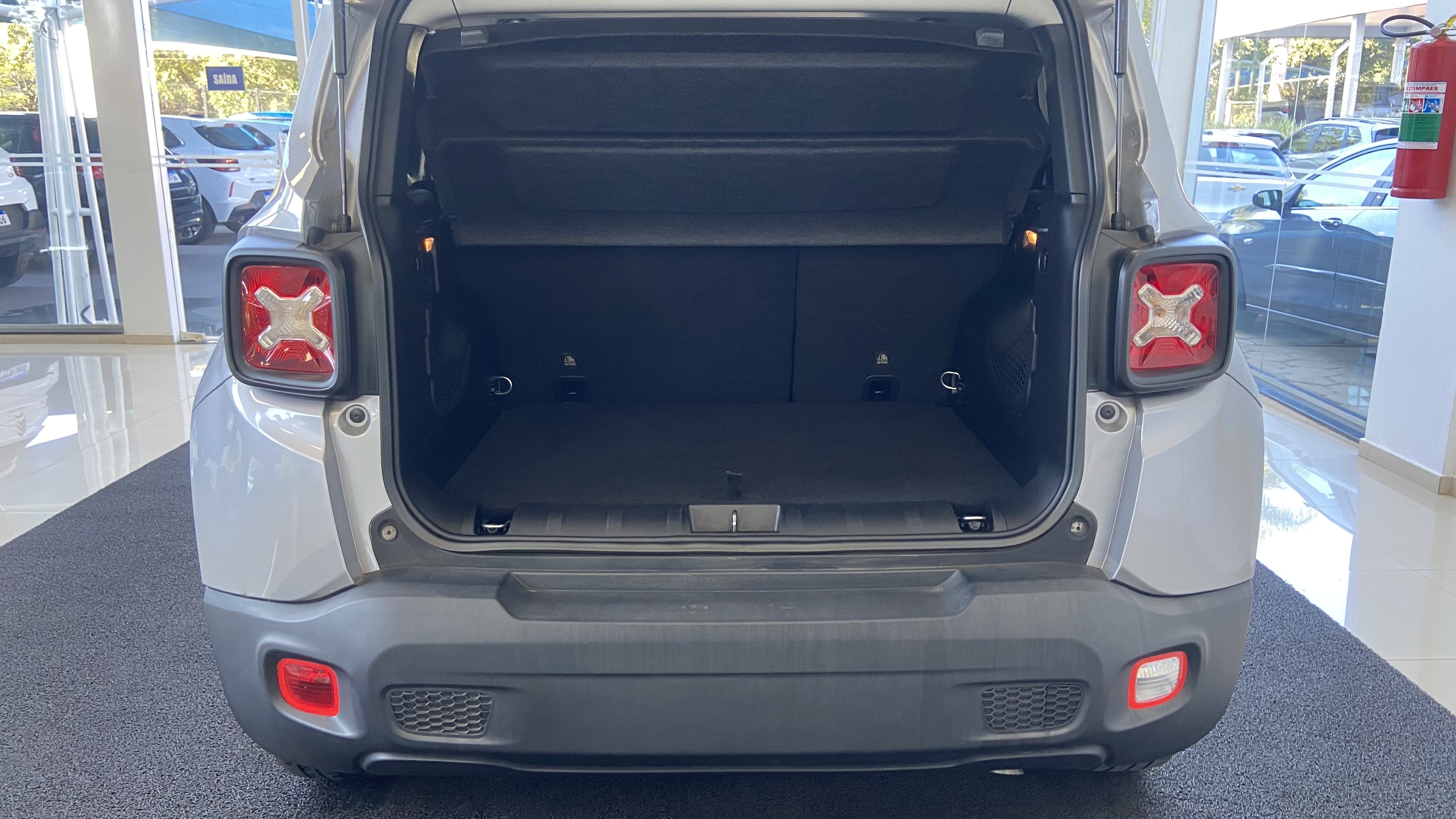 Jeep-RENEGADE-1.8 16V FLEX 4P AUTOMÁTICO