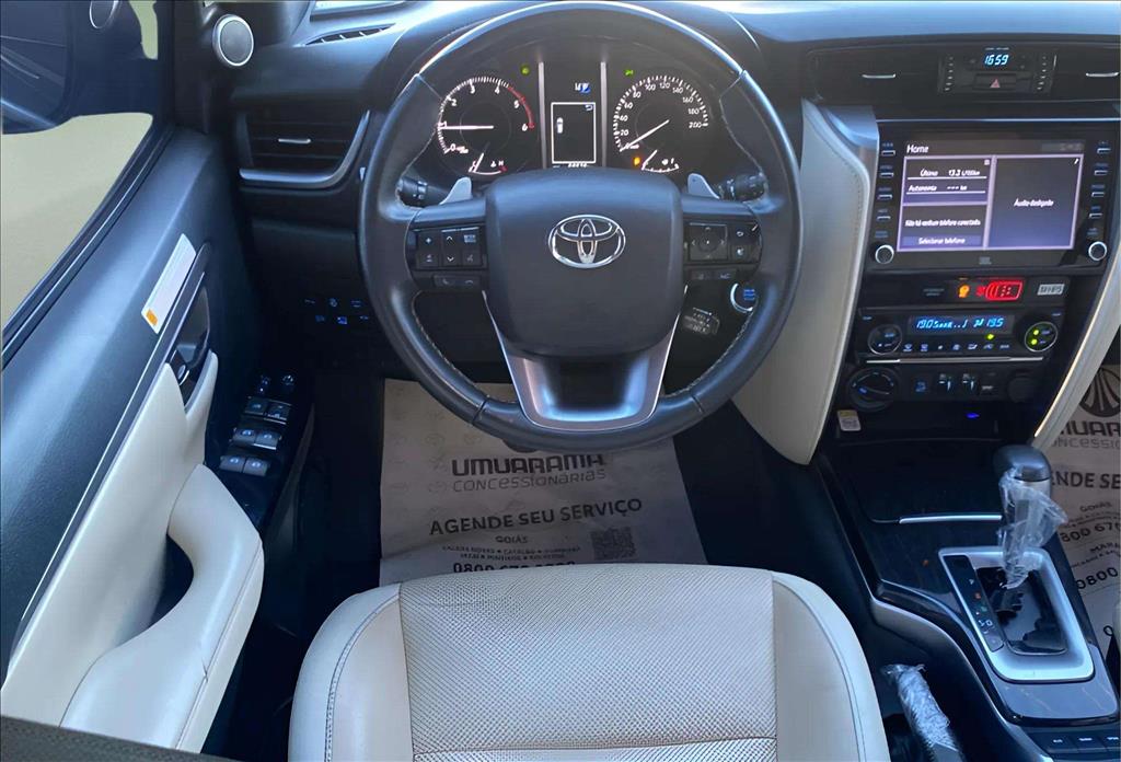 HILUX SW4 2.8 D-4D TURBO DIESEL DIAMOND 7L 4X4 AUTOMÁTICO12