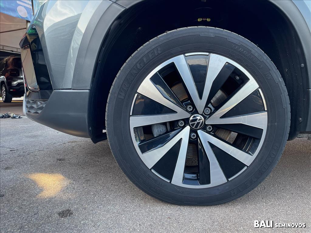 TAOS 1.4 250 TSI TOTAL FLEX HIGHLINE AUTOMÁTICO8