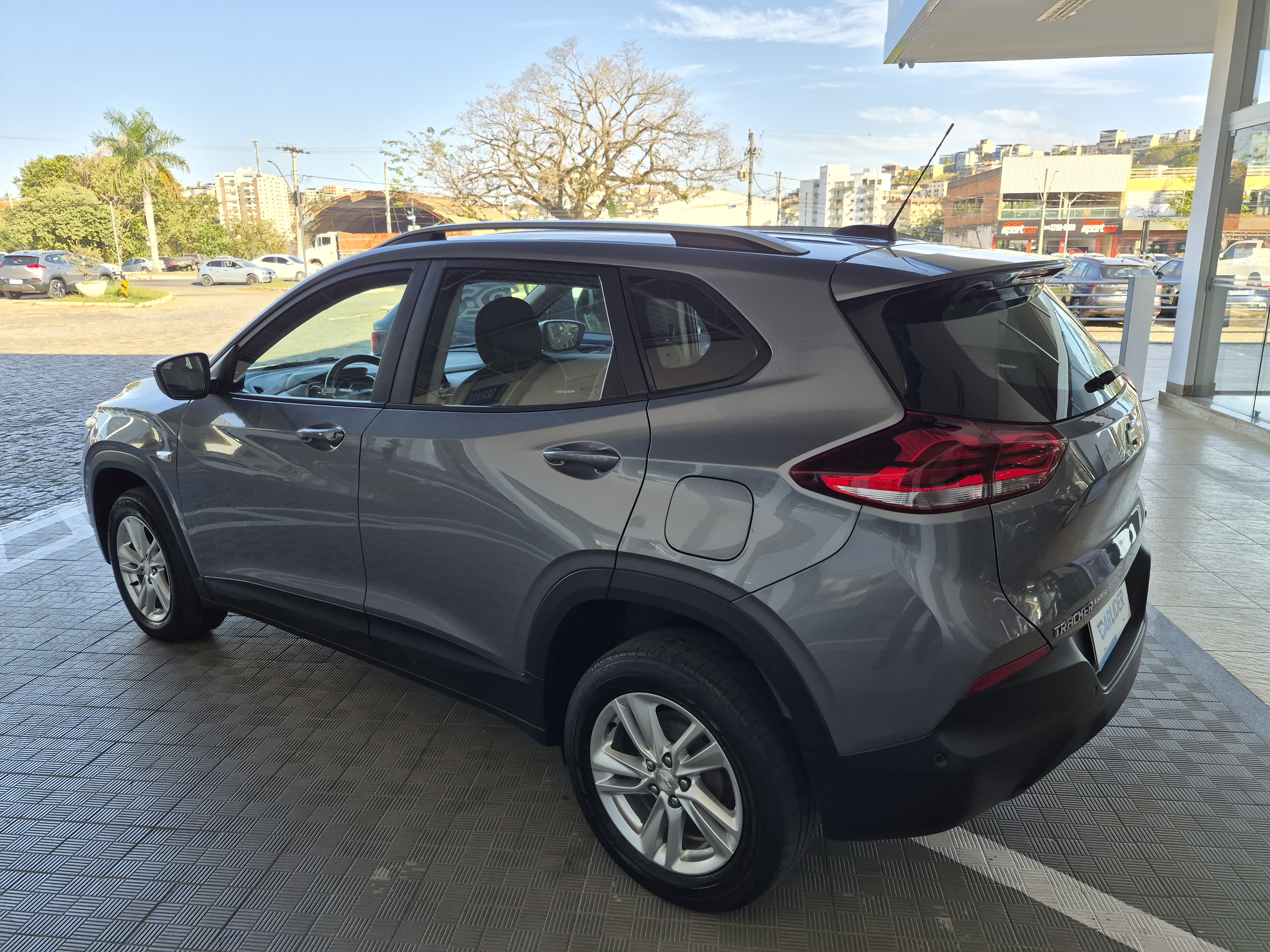 TRACKER 1.0 TURBO FLEX LT AUTOMÁTICO1