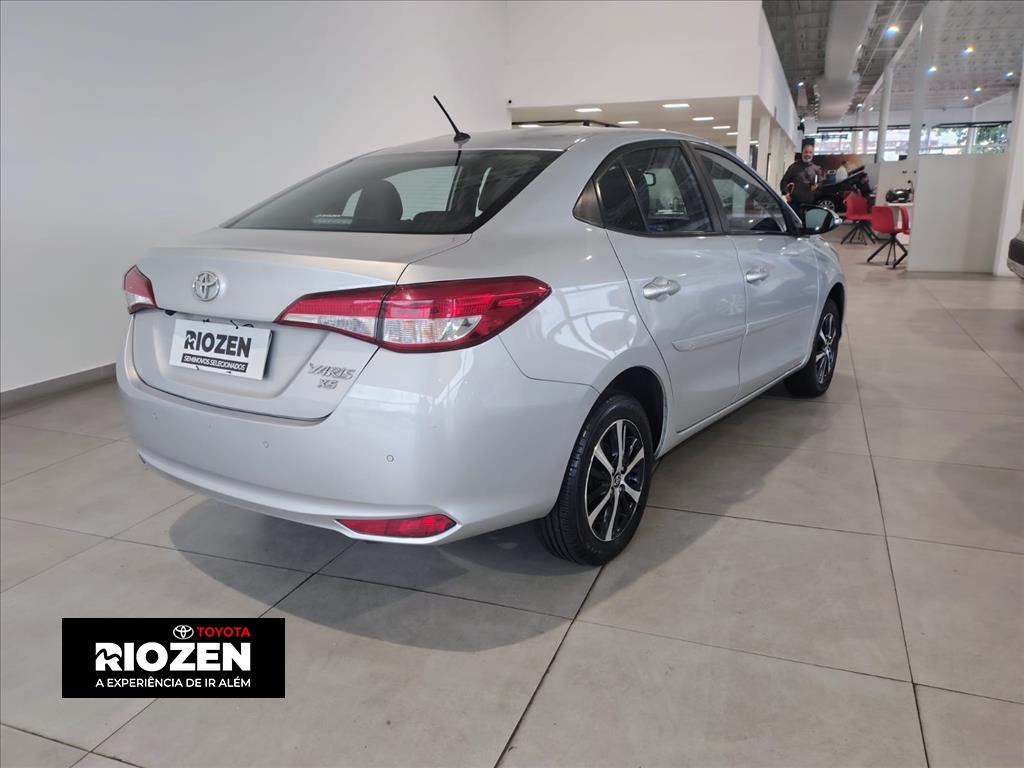 YARIS 1.5 16V FLEX SEDAN XS CONNECT MULTIDRIVE2
