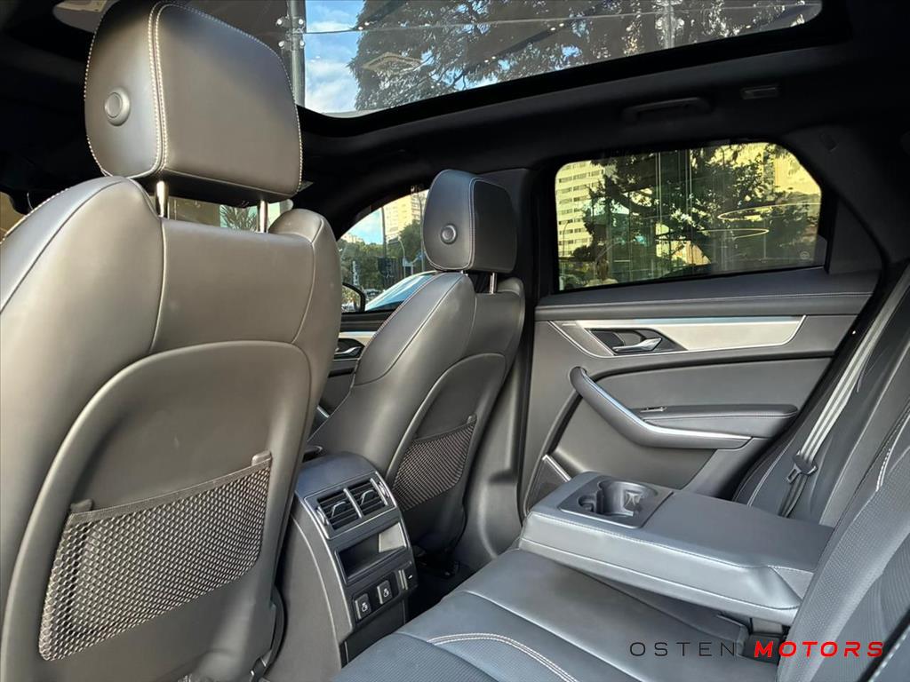 Jaguar-F-PACE-2.0 P400e PHEV R-DYNAMIC SE AWD AUTOMÁTICO