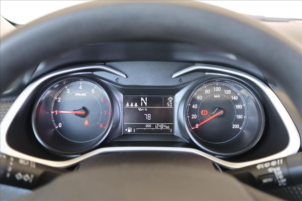 CHEVROLET ONIX PLUS 1.0 FLEX LT MANUAL