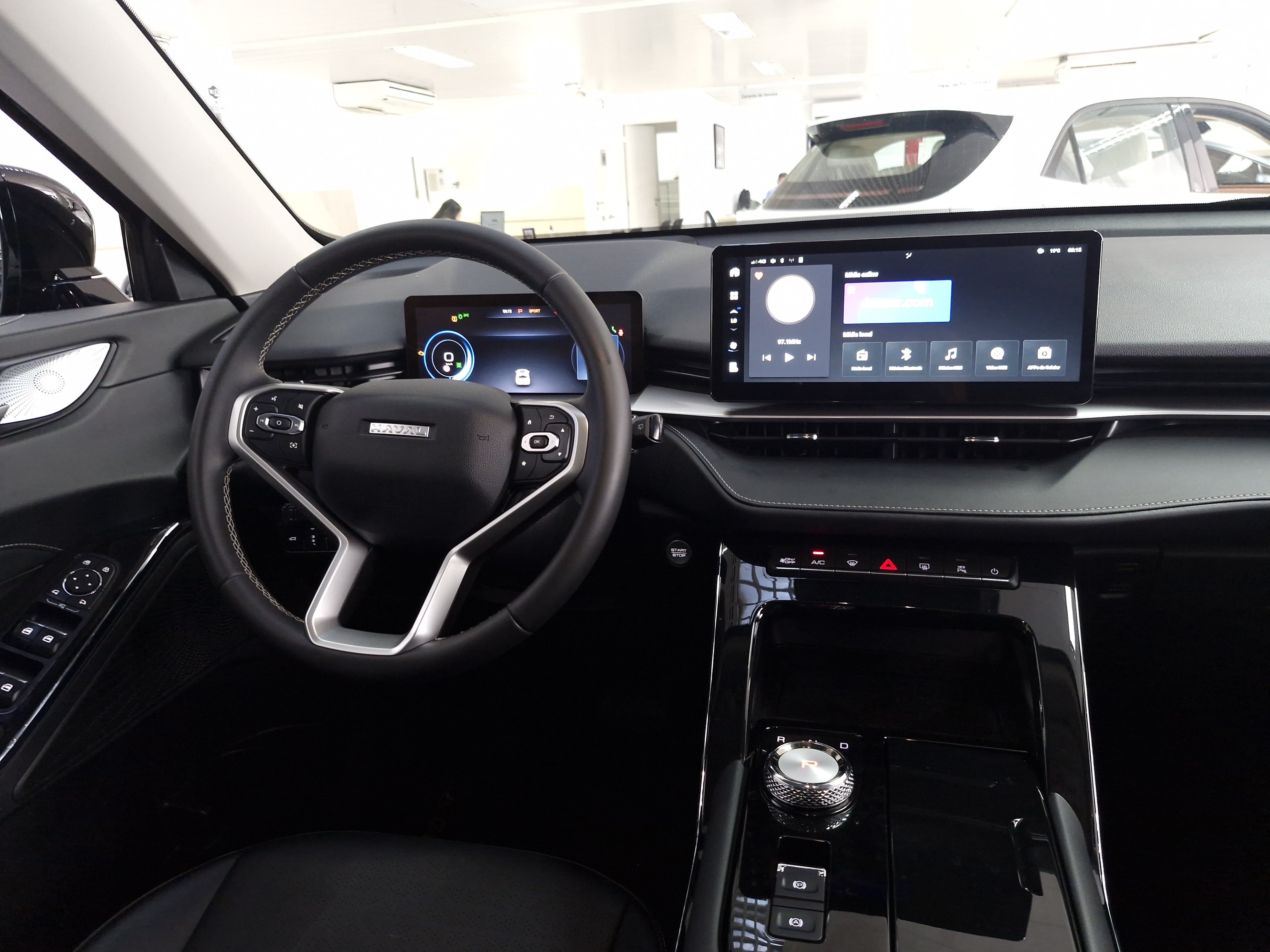 HAVAL H6 1.5 HEV PREMIUM E-TRACTION6