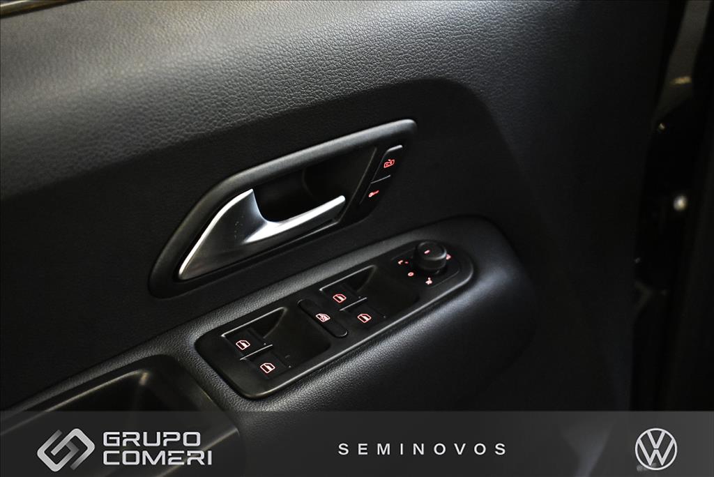 AMAROK 3.0 V6 TDI DIESEL COMFORTLINE CD 4MOTION AUTOMÁTICO11