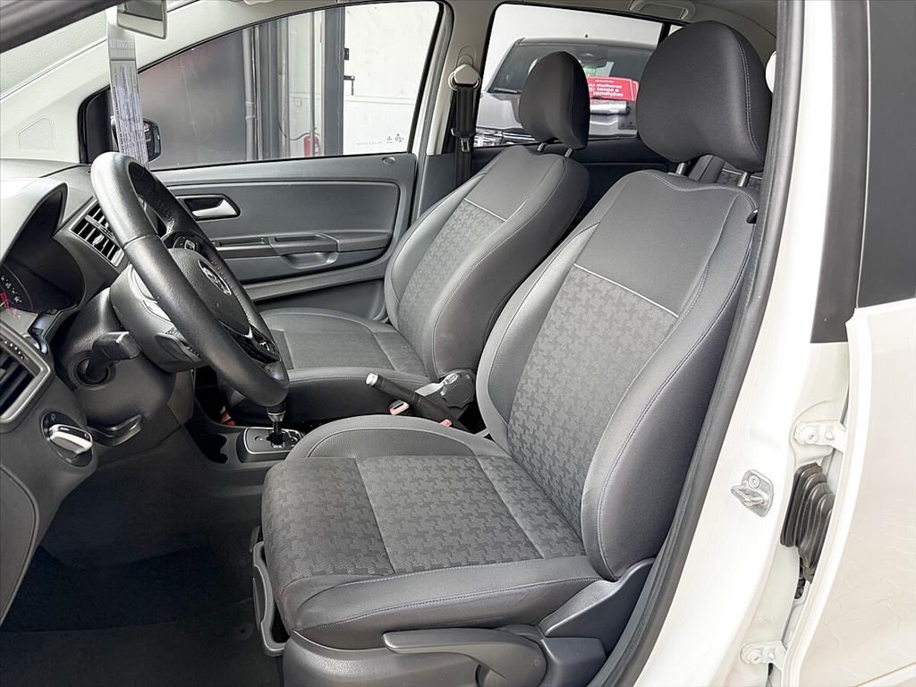 Volkswagen Fox - 1.6 MSI COMFORTLINE 8V FLEX 4P AUTOMATIZADO