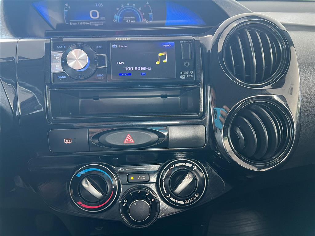 ETIOS 1.3 X 16V FLEX 4P MANUAL12