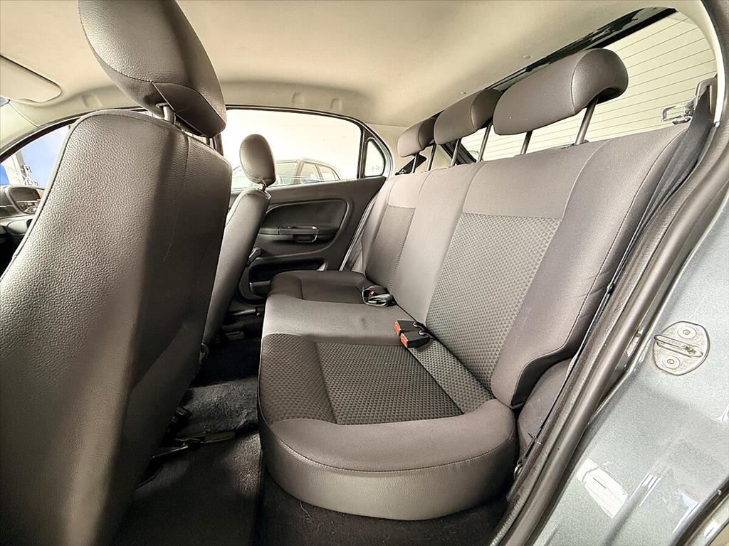 Volkswagen Gol - 1.0 12V MPI TOTALFLEX 4P MANUAL