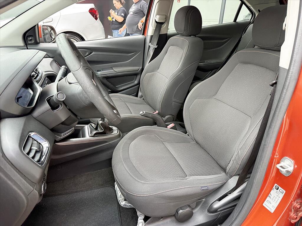 Chevrolet Onix - 1.0 MPFI LT 8V FLEX 4P MANUAL