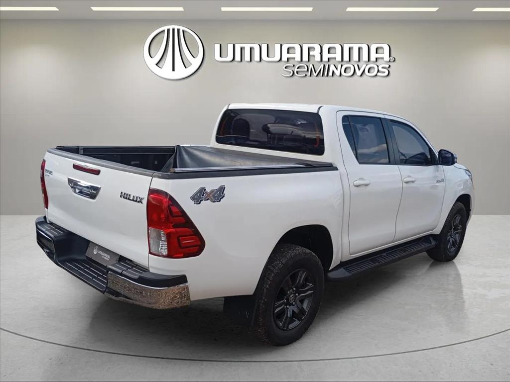 HILUX 2.7 VVT-i FLEX CD SR 4X2 AUTOMÁTICO4