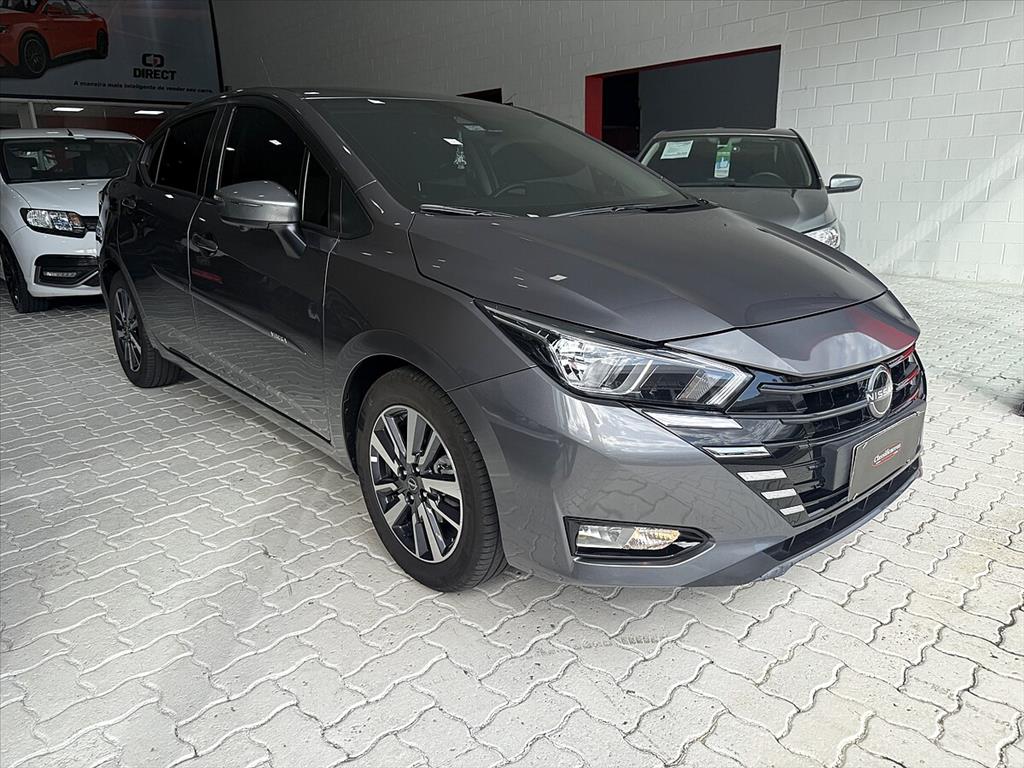 Nissan Versa - 1.6 16V FLEX ADVANCE XTRONIC