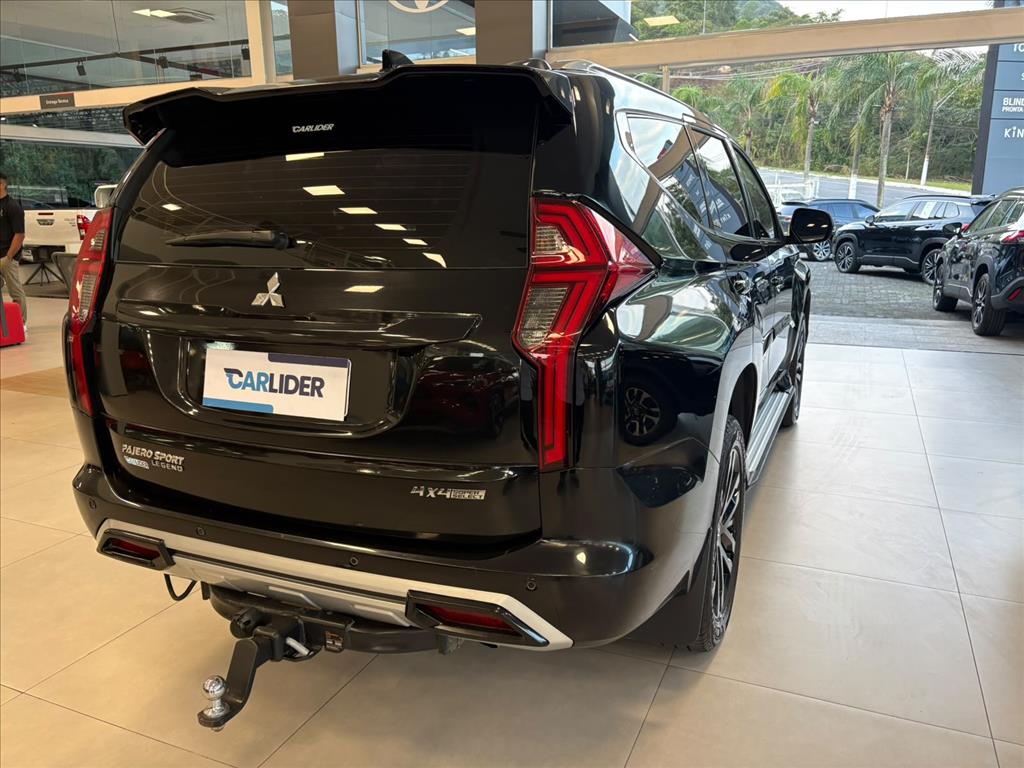 PAJERO SPORT 2.4 16V MIVEC TURBO DIESEL LEGEND AWD AUTOMÁTICO4