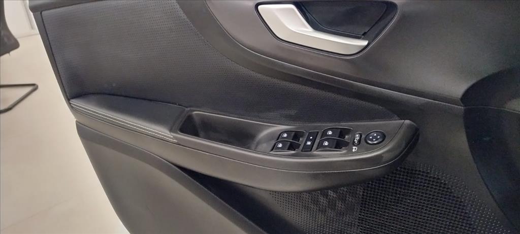 FASTBACK 1.0 TURBO 200 HYBRID IMPETUS CVT4