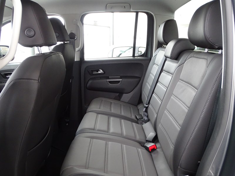 AMAROK 3.0 V6 TDI DIESEL HIGHLINE CD 4MOTION AUTOMÁTICO AMAROK 3.0 V6 TDI DIESEL HIGHLINE CD 4MOTION AUTOMÁTICO