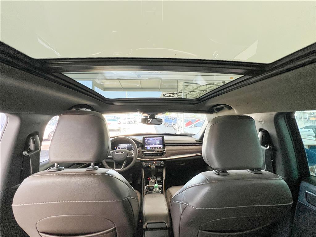 COMMANDER 1.3 T270 TURBO FLEX OVERLAND AT6