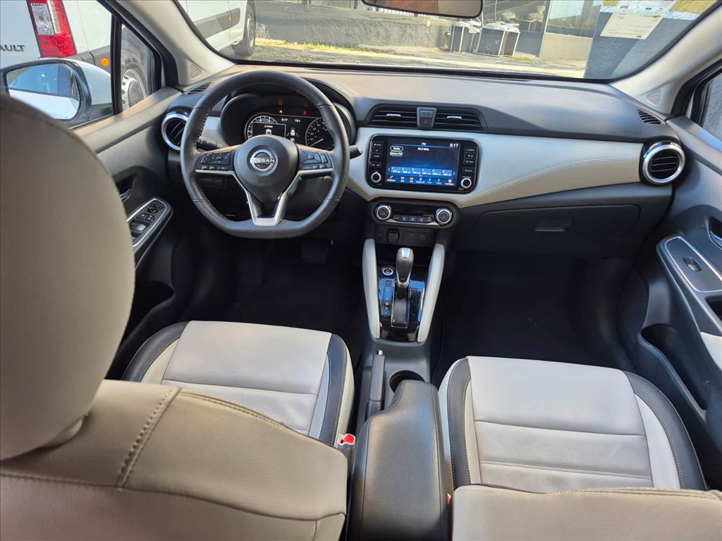 VERSA 1.6 16V FLEX EXCLUSIVE XTRONIC3
