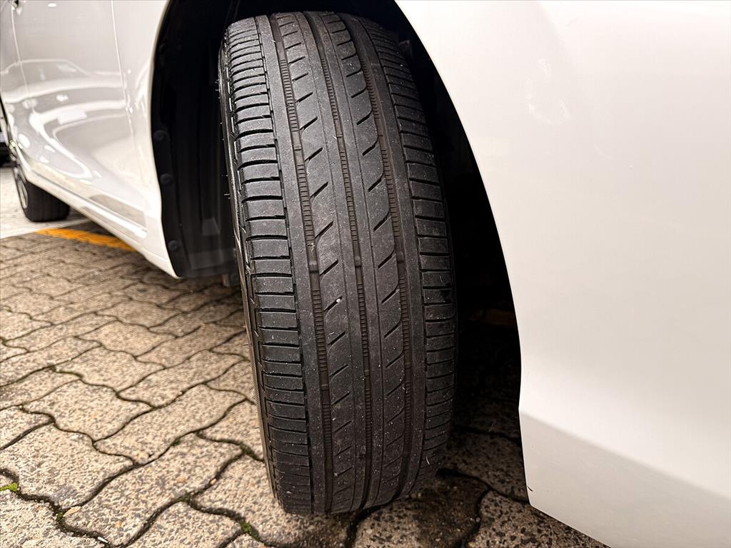 Honda City - 1.5 i-VTEC FLEX EX CVT