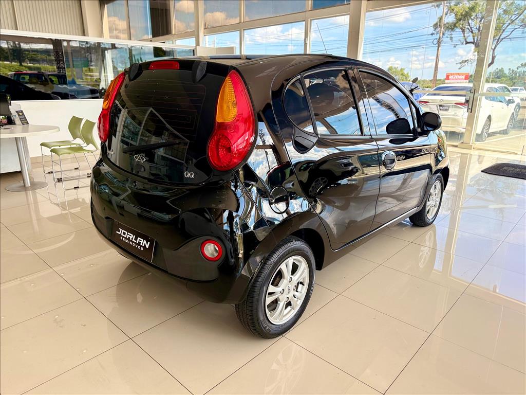 QQ 1.0 MPFI ACT 12V GASOLINA 4P MANUAL12