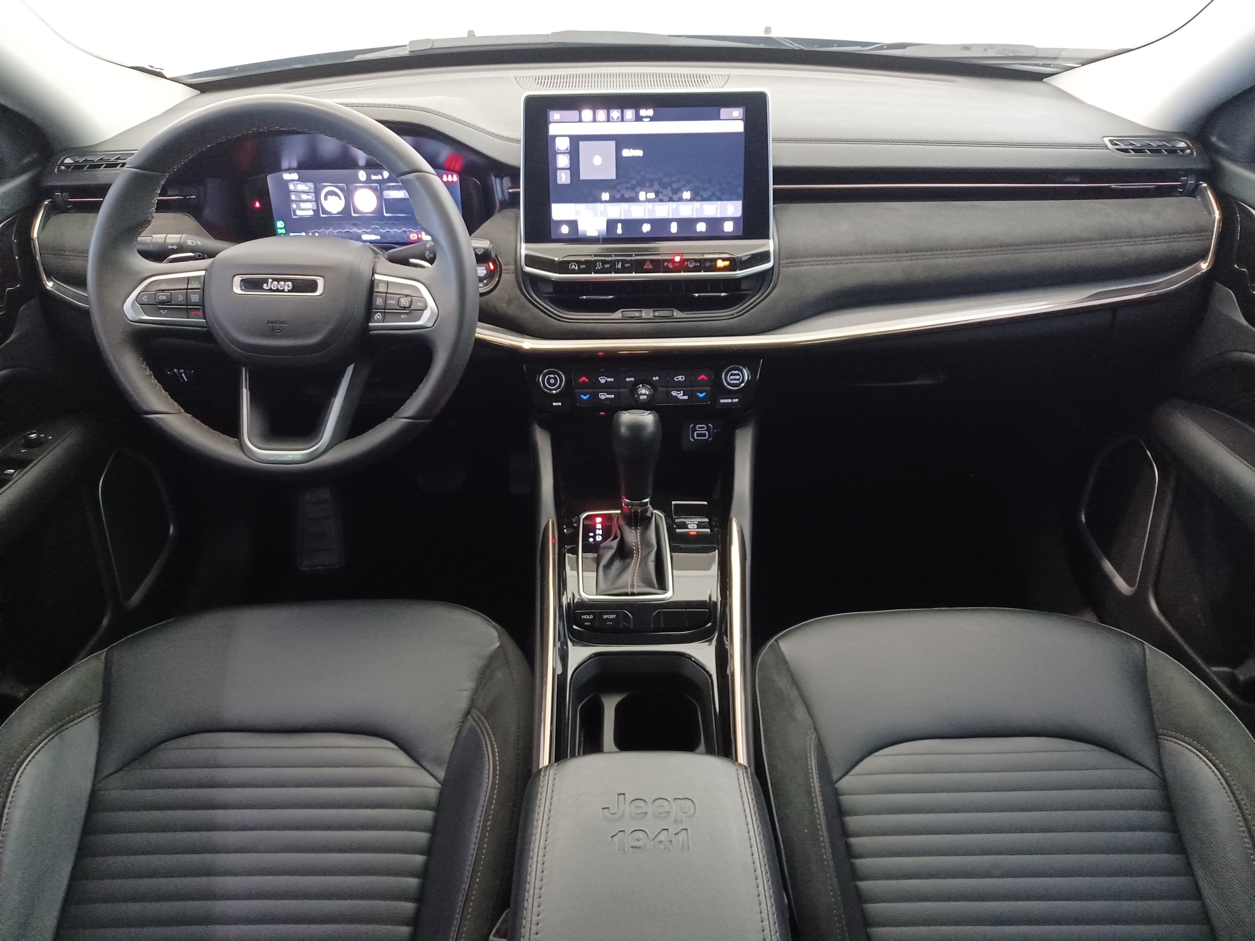 Jeep-COMMANDER-1.3 T270 TURBO FLEX LIMITED AT6