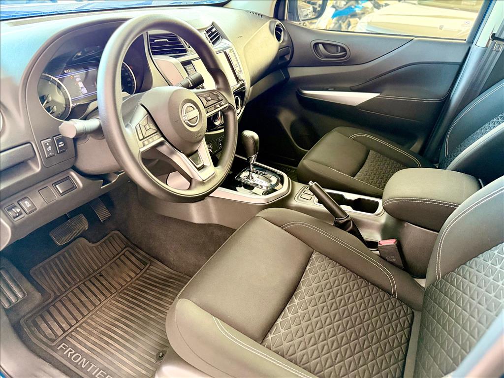 FRONTIER 2.3 16V TURBO DIESEL ATTACK CD 4X4 AUTOMÁTICO10