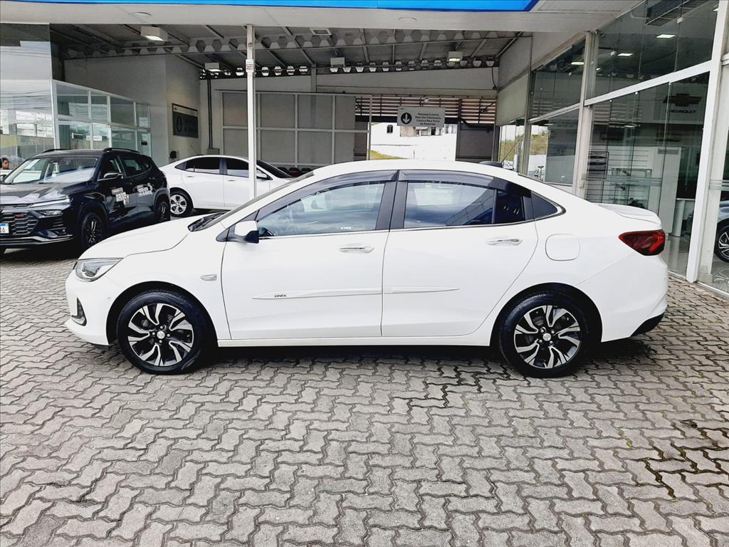 ONIX PLUS 1.0 TURBO FLEX PREMIER AUTOMÁTICO2