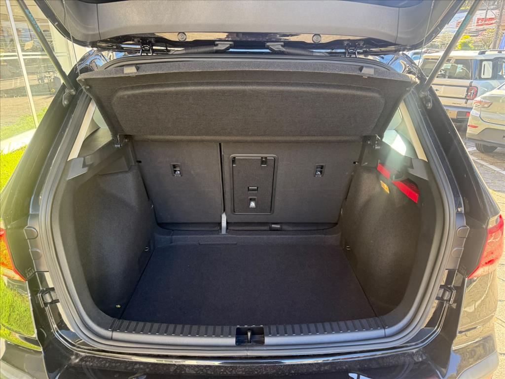 TAOS 1.4 250 TSI TOTAL FLEX COMFORTLINE AUTOMÁTICO16