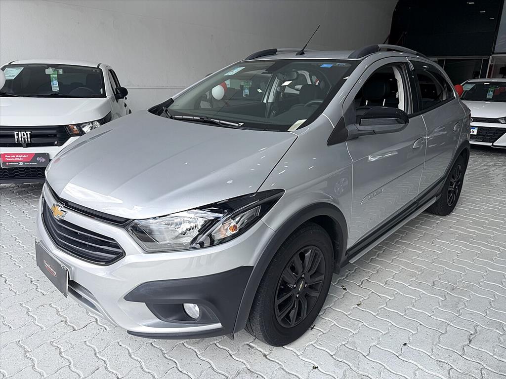 Chevrolet Onix - 1.4 MPFI ACTIV 8V FLEX 4P AUTOMÁTICO
