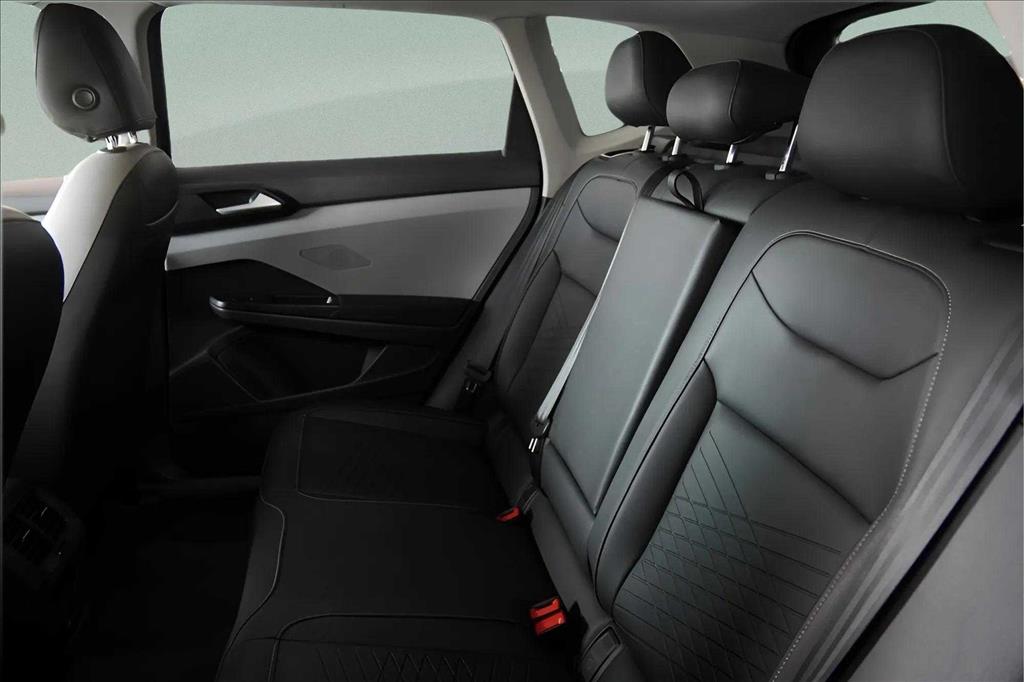 TAOS 1.4 250 TSI TOTAL FLEX COMFORTLINE AUTOMÁTICO8