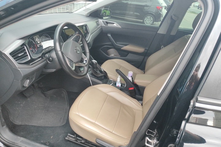 NIVUS 1.0 200 TSI TOTAL FLEX COMFORTLINE AUTOMÁTICO