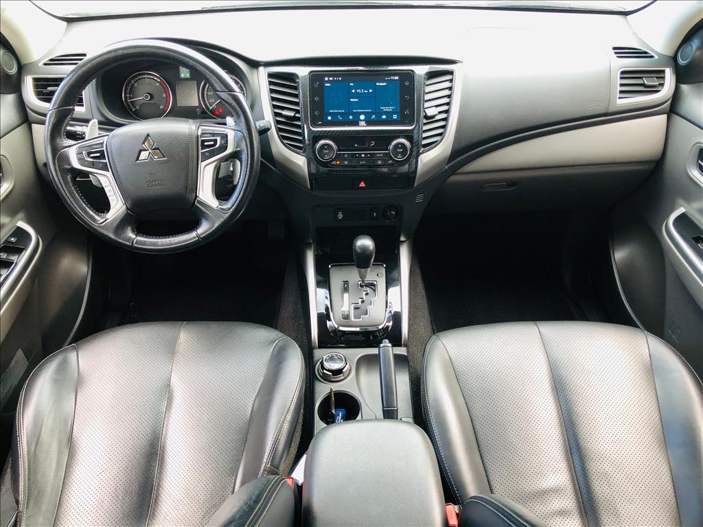 L200 TRITON 2.4 16V TURBO DIESEL SPORT HPE-S CD 4P 4X4 AUTOMÁTICO10