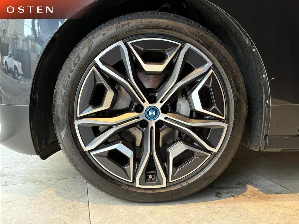 BMW-iX-ELÉTRICO XDRIVE40